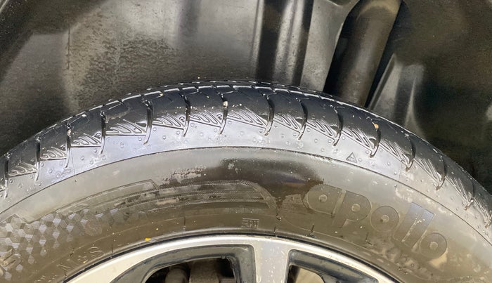 2022 Toyota URBAN CRUISER HYRYDER V HYBRID, Hybrid, Automatic, 35,471 km, Left Rear Tyre Tread