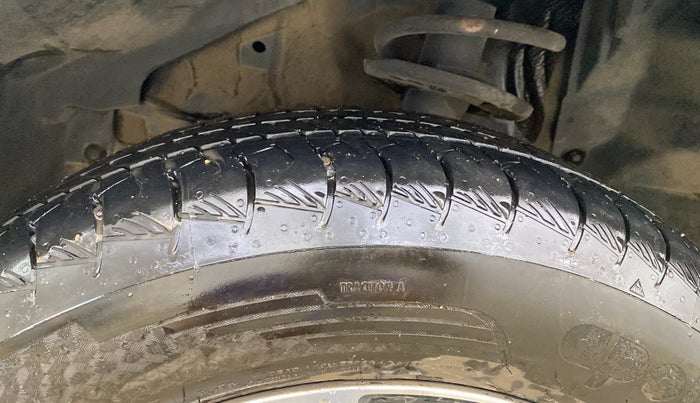 2022 Toyota URBAN CRUISER HYRYDER V HYBRID, Hybrid, Automatic, 35,471 km, Left Front Tyre Tread