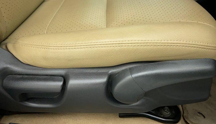 2018 Honda City V MT DIESEL, Diesel, Manual, 43,730 km, Driver Side Adjustment Panel