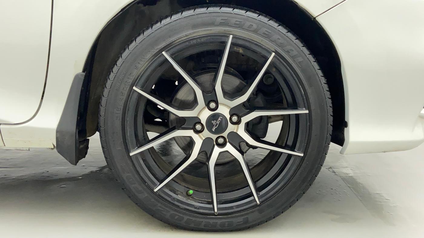 2018 Honda City V MT DIESEL, Diesel, Manual, 43,730 km, Right Front Wheel