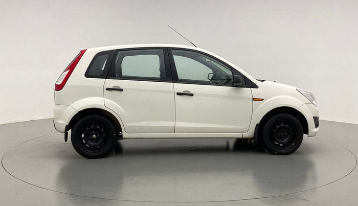 2015 Ford Figo 1.2 EXI DURATEC, Petrol, Manual, 76,175 km, Right Side View