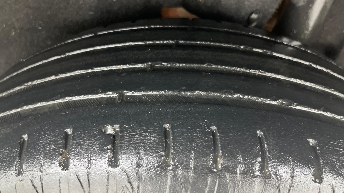 2019 Maruti Vitara Brezza ZDI AMT, Diesel, Automatic, 66,850 km, Left Rear Tyre Tread