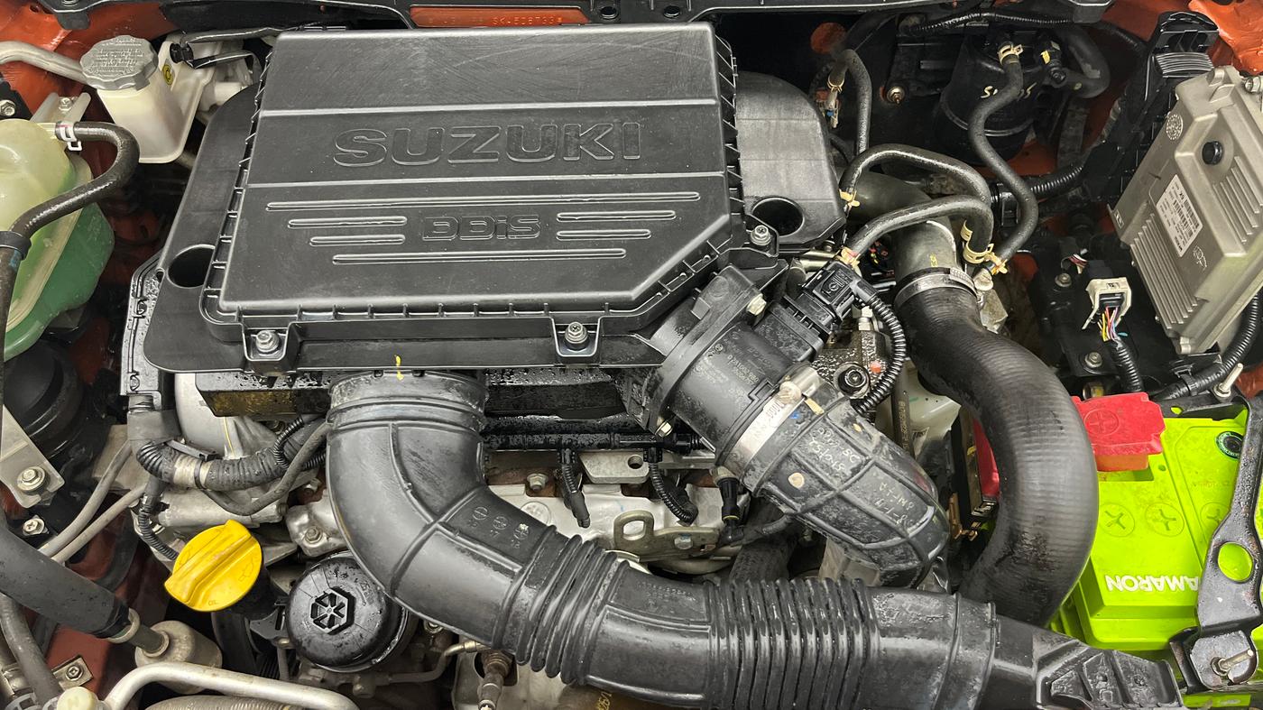 2019 Maruti Vitara Brezza ZDI AMT, Diesel, Automatic, 66,850 km, Engine View