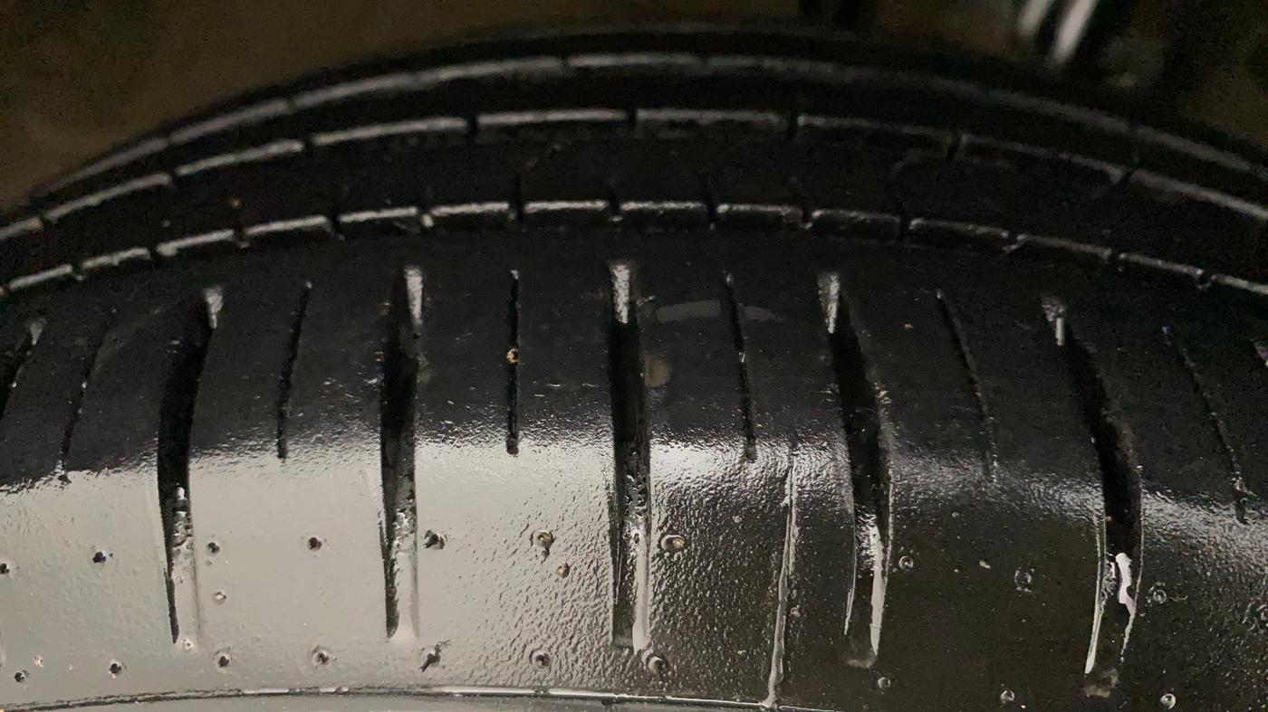 2020 Maruti Baleno ALPHA PETROL 1.2, Petrol, Manual, 20,503 km, Right Front Tyre Tread