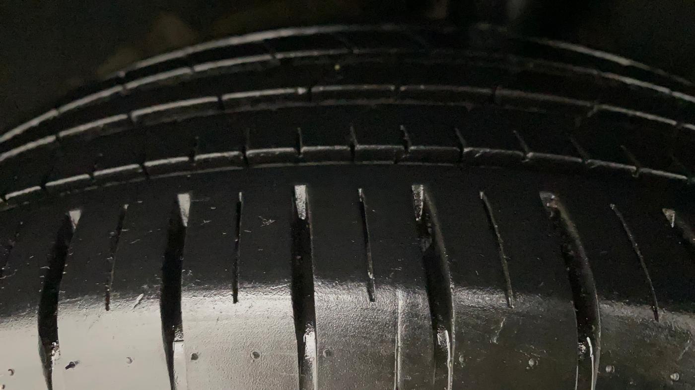 2020 Maruti Baleno ALPHA PETROL 1.2, Petrol, Manual, 20,503 km, Left Rear Tyre Tread