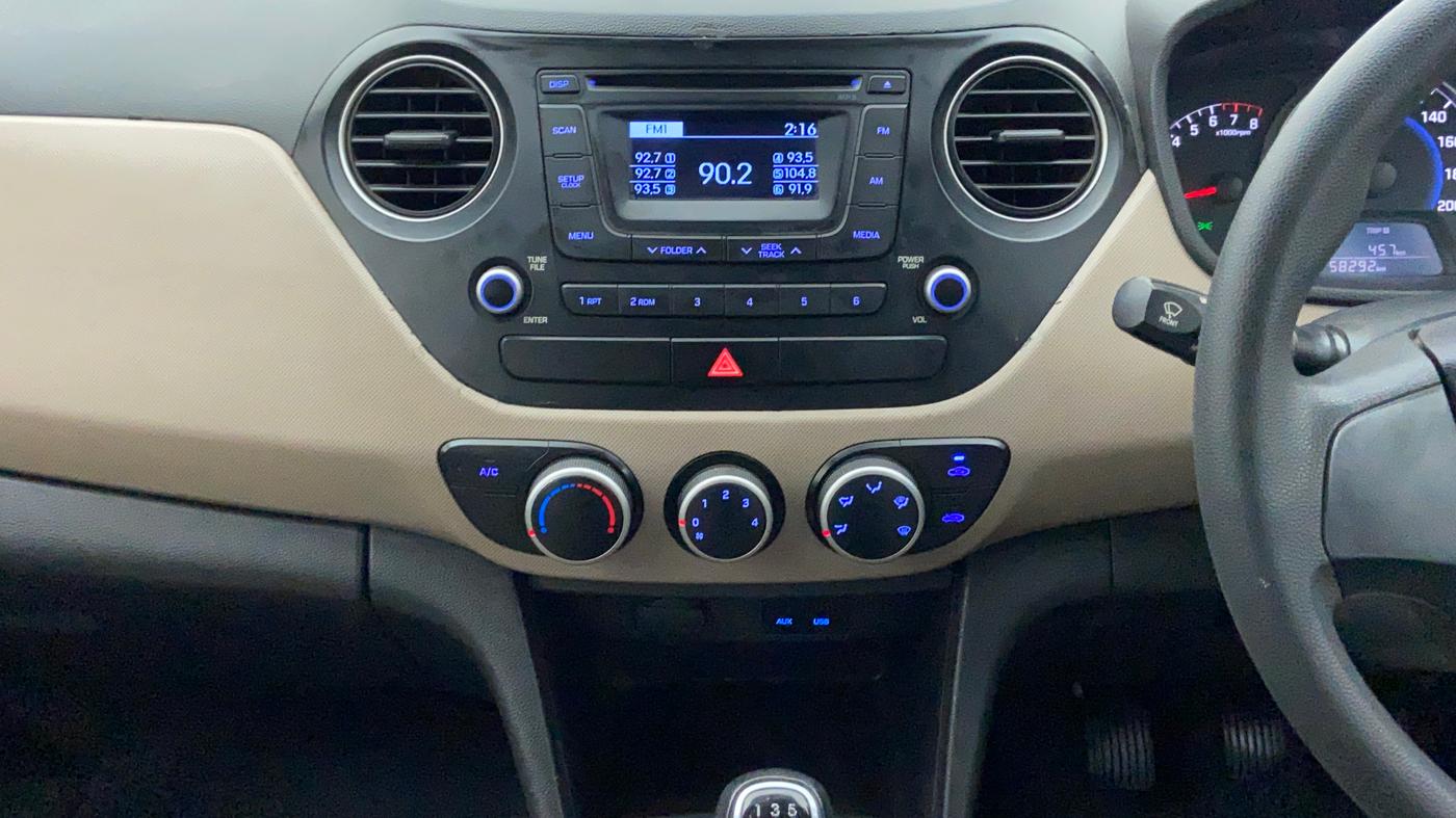 2014 Hyundai Grand i10 SPORTZ 1.2 KAPPA VTVT, Petrol, Manual, 58,364 km, Air Conditioner