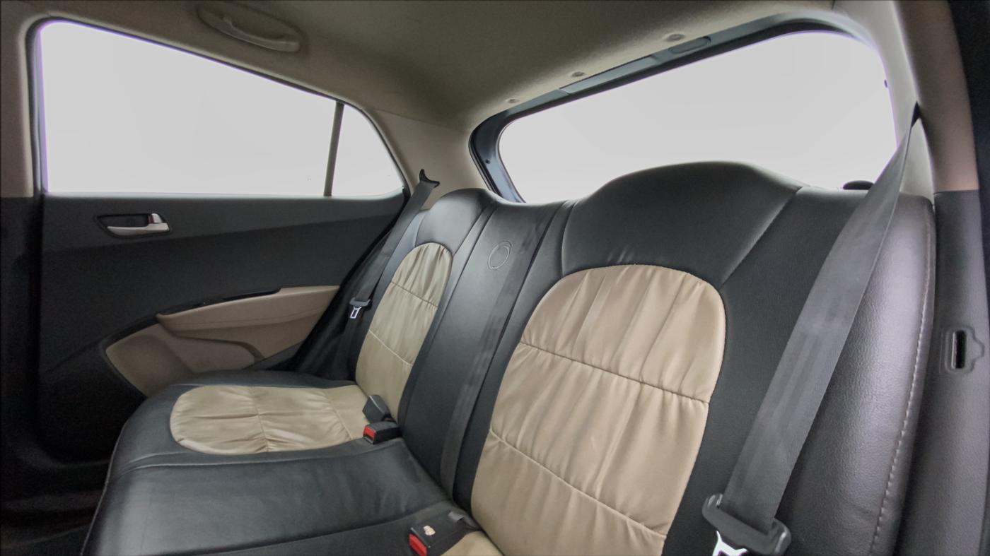 2014 Hyundai Grand i10 SPORTZ 1.2 KAPPA VTVT, Petrol, Manual, 58,364 km, Right Side Rear Door Cabin