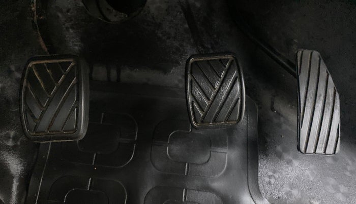 2018 Maruti Wagon R 1.0 LXI CNG, CNG, Manual, 23,255 km, Pedals