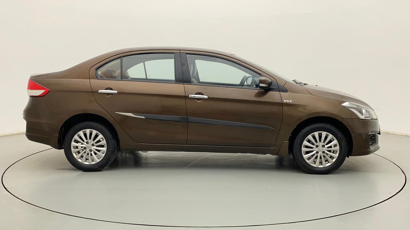 2015 Maruti Ciaz ZXI, Petrol, Manual, 74,925 km, Right Side View