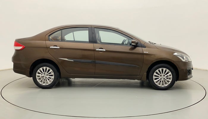 2015 Maruti Ciaz ZXI, Petrol, Manual, 74,925 km, Right Side View