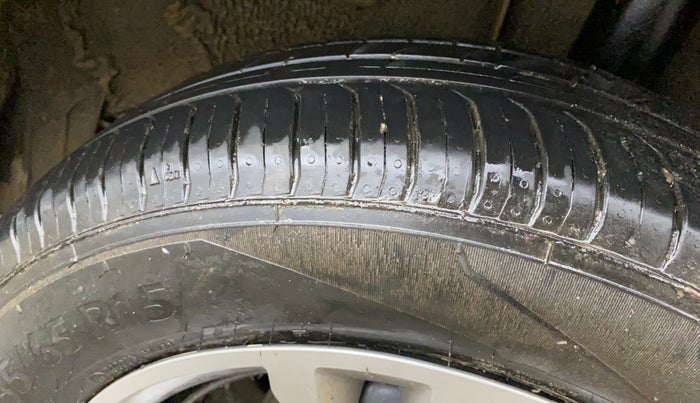 2023 Renault TRIBER RXZ AMT, Petrol, Automatic, 7,663 km, Left Rear Tyre Tread