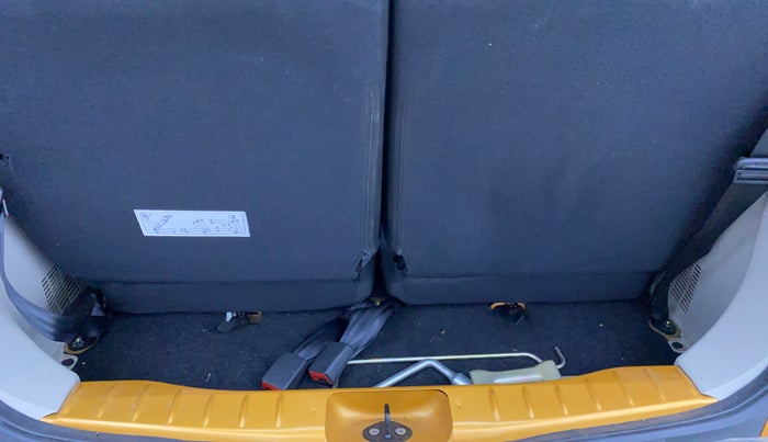 2023 Renault TRIBER RXZ AMT, Petrol, Automatic, 7,663 km, Boot Inside