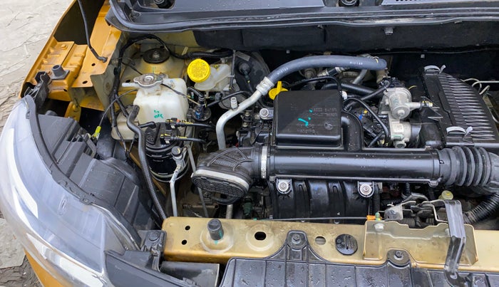 2023 Renault TRIBER RXZ AMT, Petrol, Automatic, 7,663 km, Engine View - Right