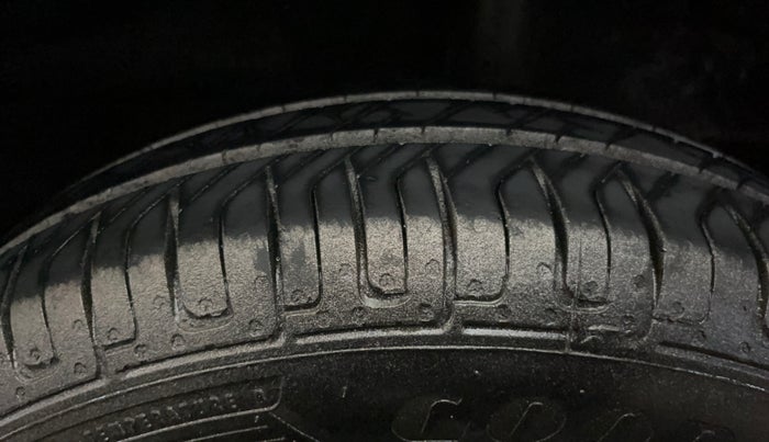 2018 Datsun Redi Go S 1.0 AMT, Petrol, Automatic, 34,851 km, Left Rear Tyre Tread