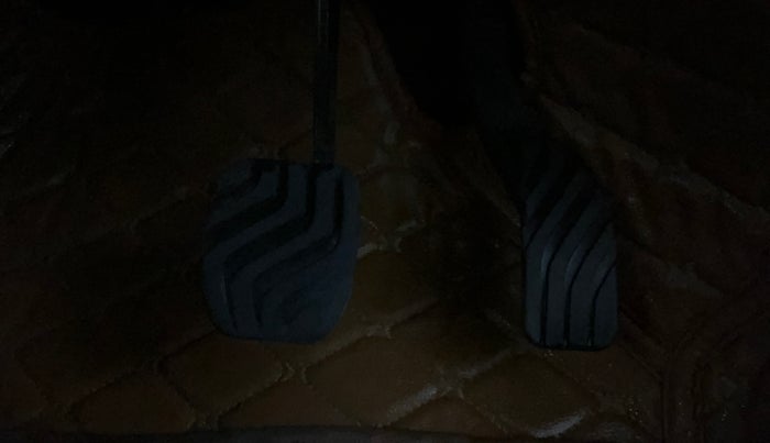 2018 Datsun Redi Go S 1.0 AMT, Petrol, Automatic, 34,851 km, Pedals