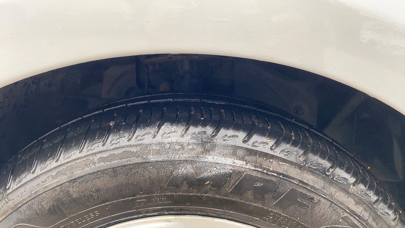 2018 Ford Figo Aspire TREND 1.5 DIESEL, Diesel, Manual, 45,378 km, Right Front Tyre Tread