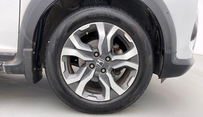 2017 Honda WR-V 1.2 i-VTEC VX MT, Petrol, Manual, 63,262 km, Right Front Wheel