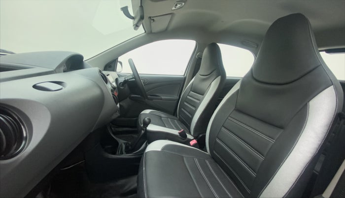 2012 Toyota Etios Liva G, Petrol, Manual, 47,223 km, Right Side Front Door Cabin