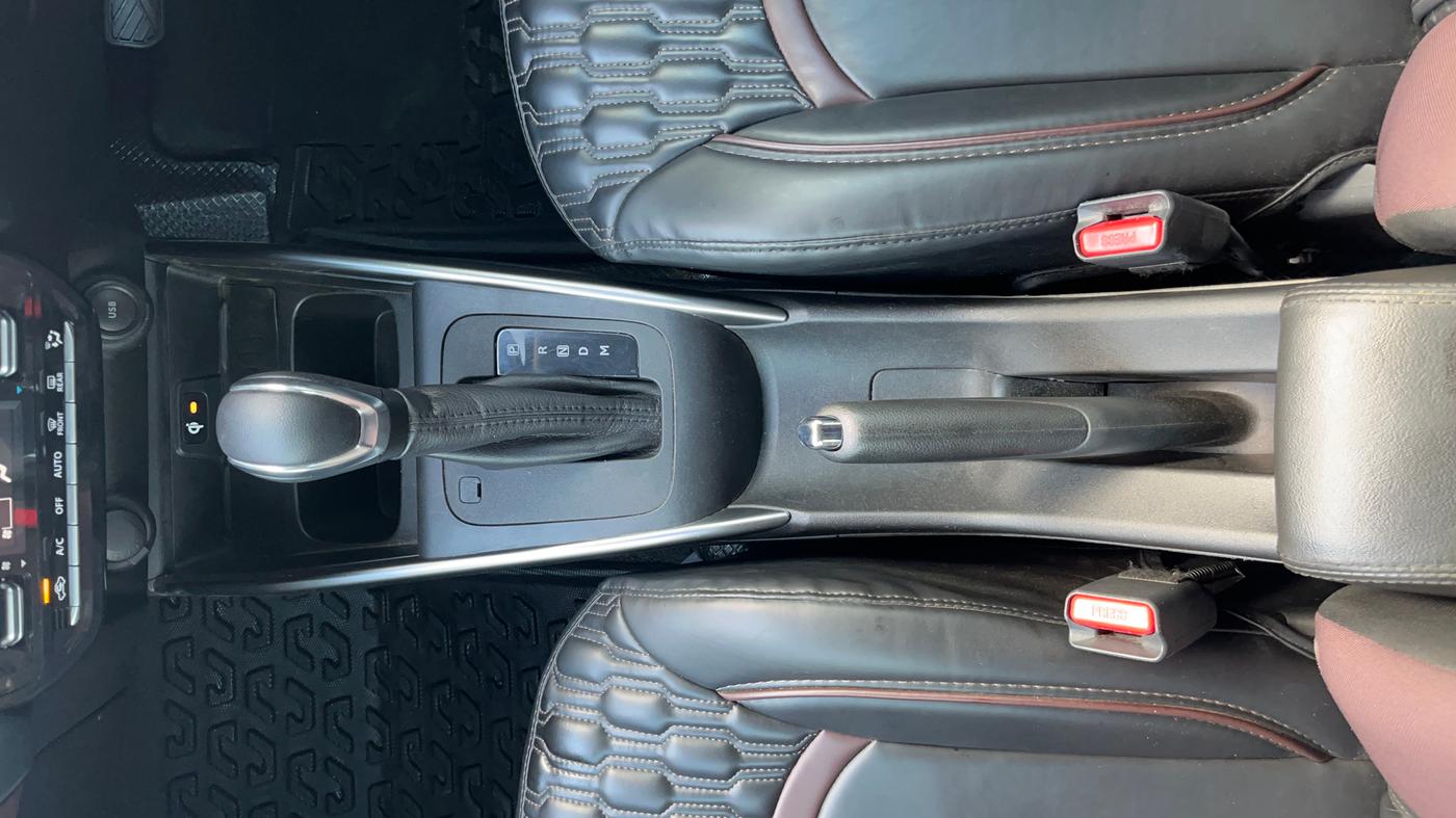 2023 Maruti FRONX ALPHA 1.0L TURBO 6 AT, Petrol, Automatic, 28,836 km, Gear Lever