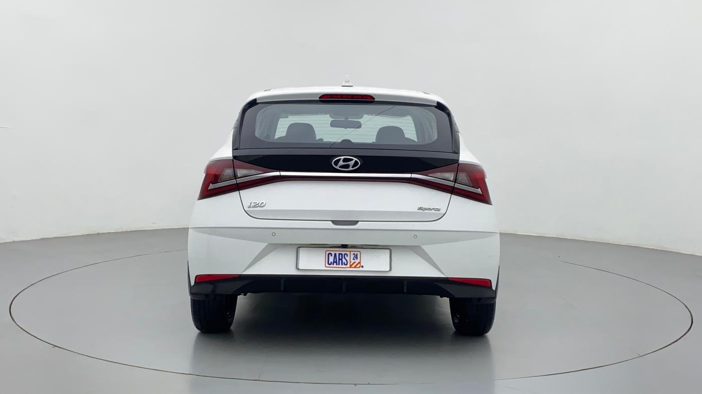 2021 Hyundai NEW I20 SPORTZ 1.2 MT, Petrol, Manual, 8,543 km, Back/Rear