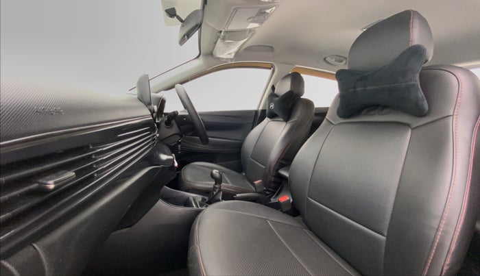 2021 Hyundai NEW I20 SPORTZ 1.2 MT, Petrol, Manual, 8,543 km, Right Side Front Door Cabin
