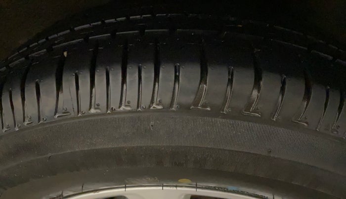 2019 Ford Ecosport TITANIUM 1.5L PETROL, Petrol, Manual, 81,963 km, Left Rear Tyre Tread