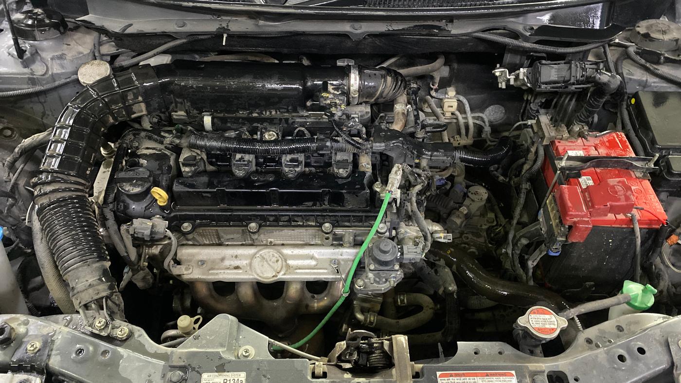 2020 Maruti Dzire VXI, Petrol, Manual, 69,326 km, Engine View