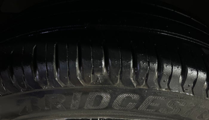 2020 Maruti Dzire VXI, Petrol, Manual, 69,326 km, Left Front Tyre Tread