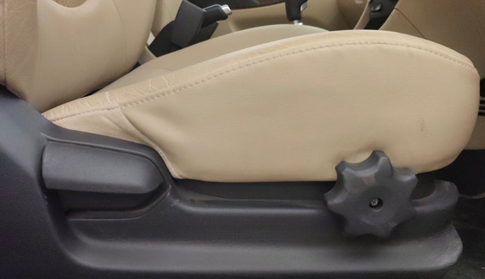 2012 Hyundai Verna FLUIDIC 1.6 VTVT SX, Petrol, Manual, 18,212 km, Driver Side Adjustment Panel