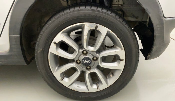 2015 Hyundai i20 Active 1.2 S, Petrol, Manual, 42,091 km, Left Rear Wheel