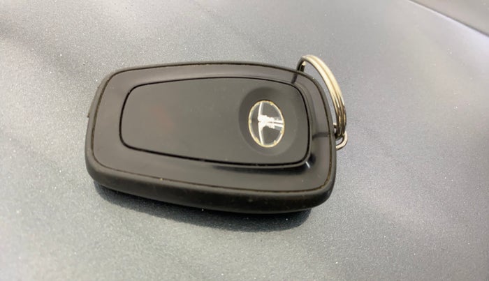 2019 Tata NEXON XZA PLUS DIESEL, Diesel, Automatic, 32,412 km, Key Close Up