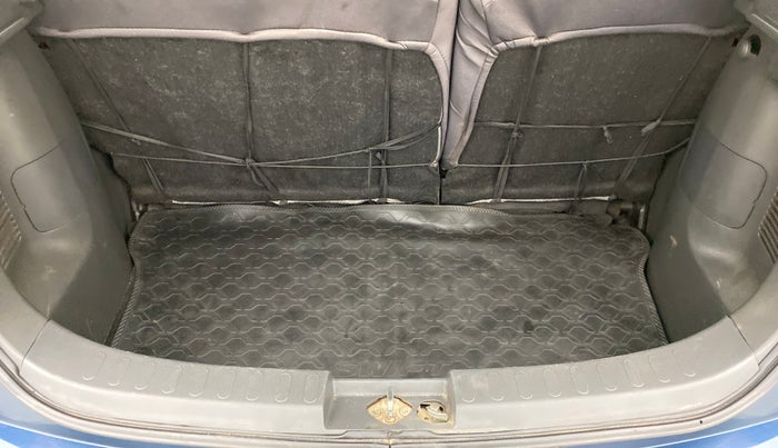 2012 Maruti Ritz VXI, Petrol, Manual, 55,618 km, Boot Inside