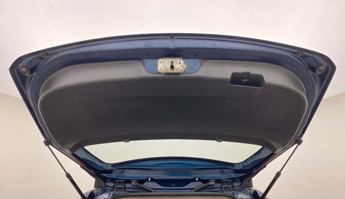 2012 Maruti Ritz VXI, Petrol, Manual, 55,618 km, Boot Door Open