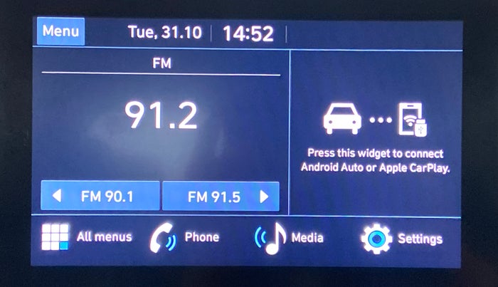 2022 Hyundai VENUE S+ 1.2, Petrol, Manual, 35,265 km, Touchscreen Infotainment System