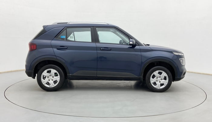 2022 Hyundai VENUE S+ 1.2, Petrol, Manual, 35,265 km, Right Side View