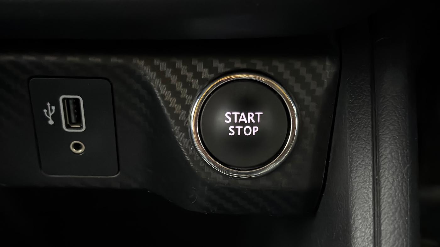 2022 Nissan Kicks XV PREMIUM TURBO 1.3, Petrol, Manual, 25,024 km, Keyless Start/ Stop Button