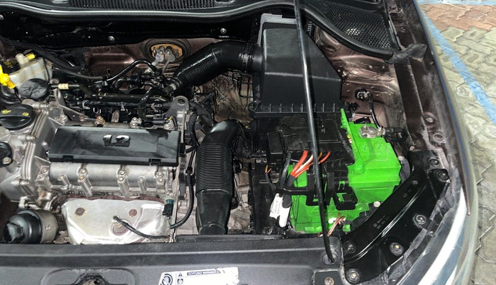 2016 Volkswagen Ameo COMFORTLINE 1.2L, Petrol, Manual, 58,672 km, Engine View - Left