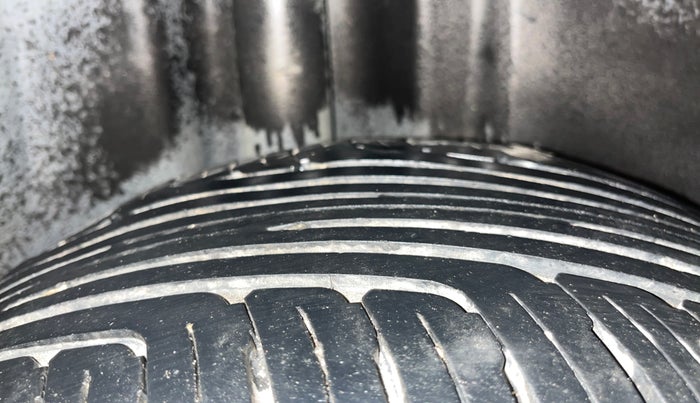 2016 Volkswagen Ameo COMFORTLINE 1.2L, Petrol, Manual, 58,672 km, Right Rear Tyre Tread