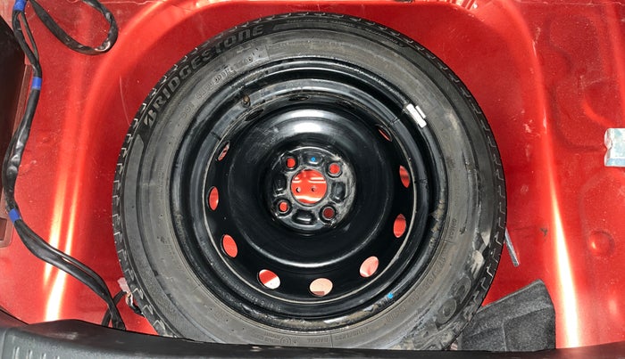 2019 Maruti IGNIS ALPHA 1.2 AMT DUAL TONE, Petrol, Automatic, 72,001 km, Spare Tyre