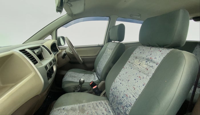 2012 Maruti Zen Estilo VXI, Petrol, Manual, 1,00,395 km, Right Side Front Door Cabin