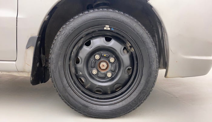 2012 Maruti Zen Estilo VXI, Petrol, Manual, 1,00,395 km, Right Front Wheel