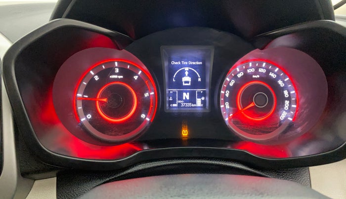 2021 Mahindra XUV300 W8 (O) 1.5 DIESEL, Diesel, Manual, 37,334 km, Odometer Image