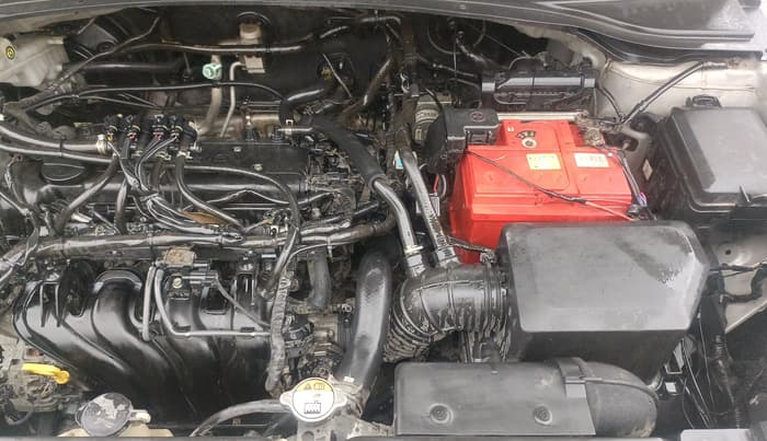 2015 Hyundai Creta E PLUS 1.6 PETROL, CNG, Manual, 1,02,271 km, Engine View - Left