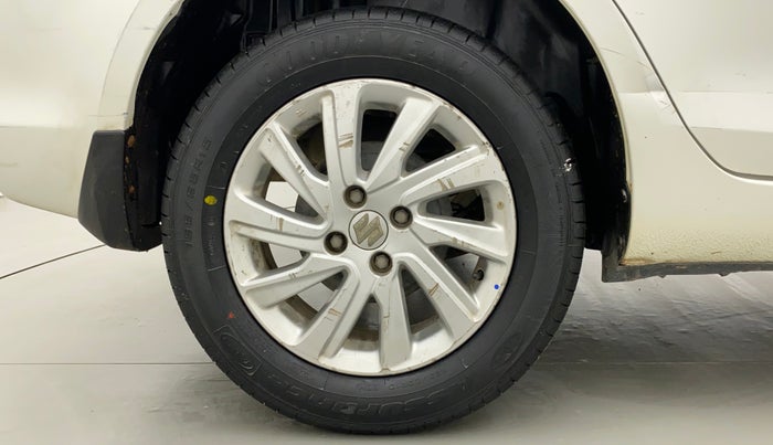 2016 Maruti Swift Dzire ZXI, Petrol, Manual, 82,298 km, Right Rear Wheel