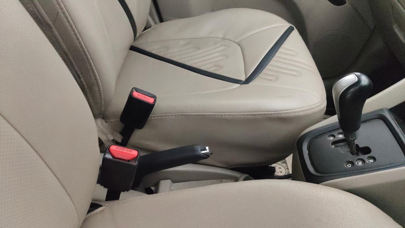2017 Maruti Celerio ZXI AMT, CNG, Automatic, 87,633 km, Gear Lever