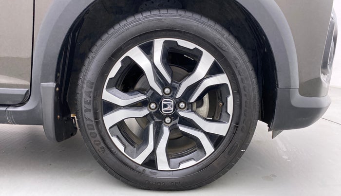 2021 Honda WR-V 1.2 i-VTEC VX MT, Petrol, Manual, 29,919 km, Right Front Wheel