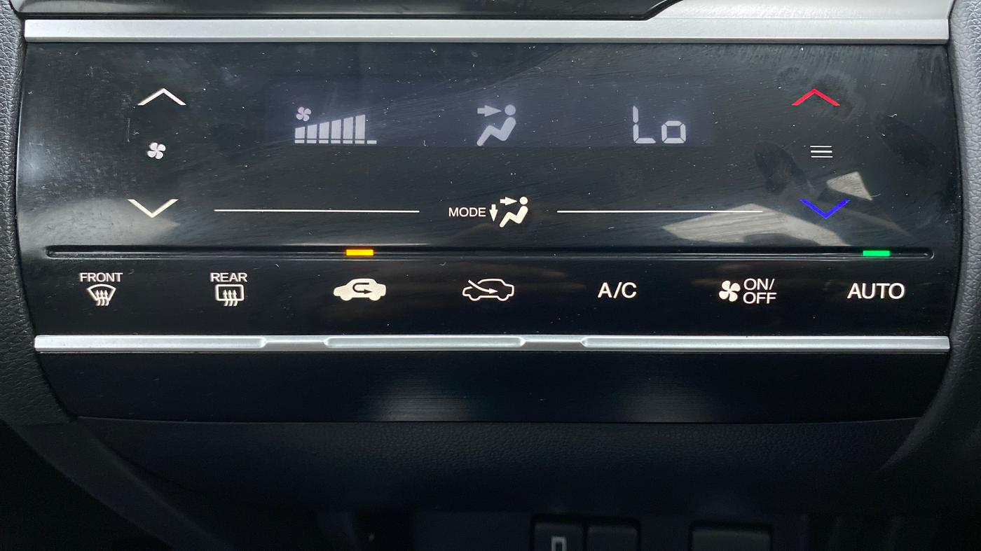 2021 Honda WR-V 1.2 i-VTEC VX MT, Petrol, Manual, 29,919 km, Automatic Climate Control