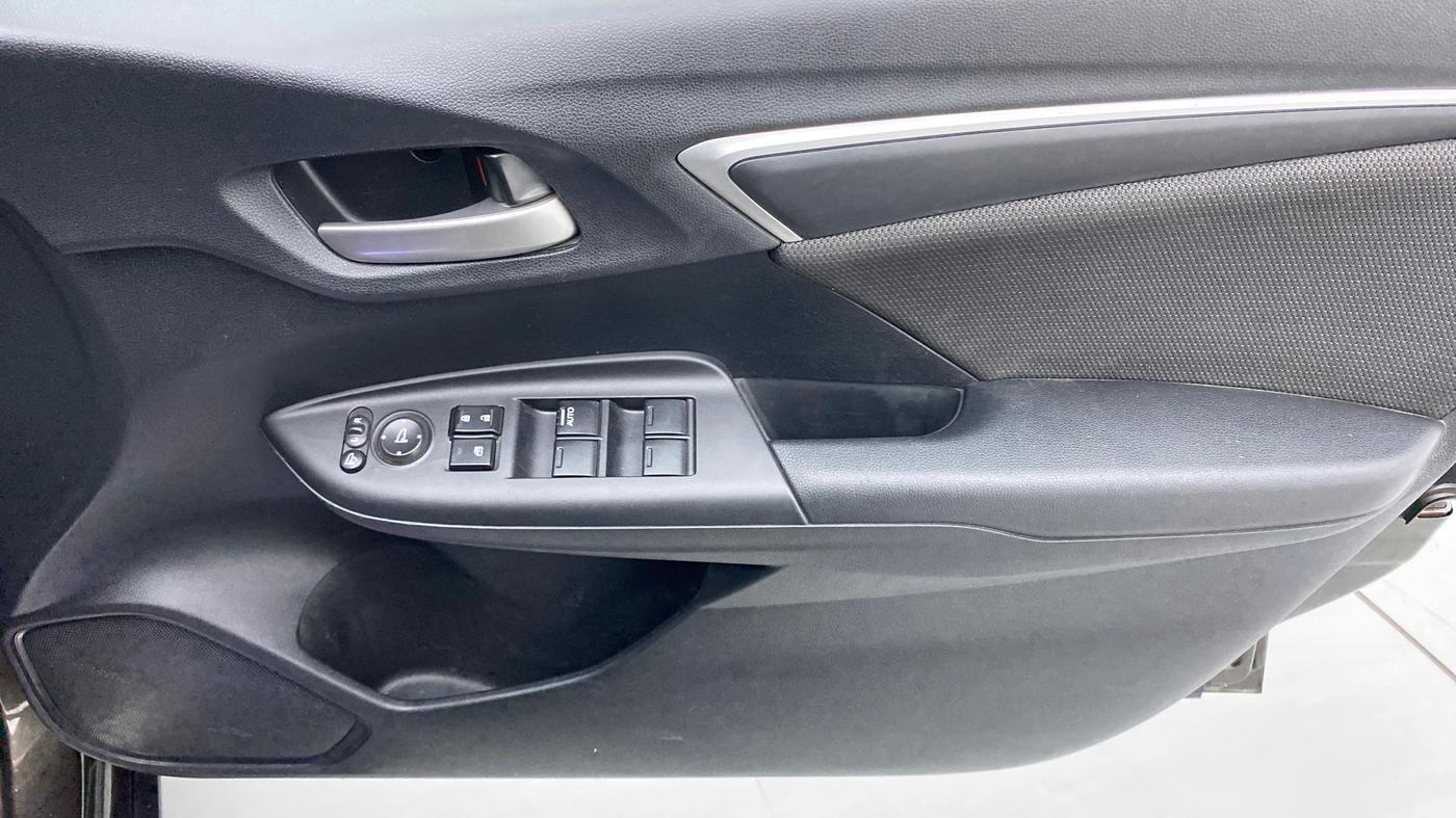 2021 Honda WR-V 1.2 i-VTEC VX MT, Petrol, Manual, 29,919 km, Driver Side Door Panels Control