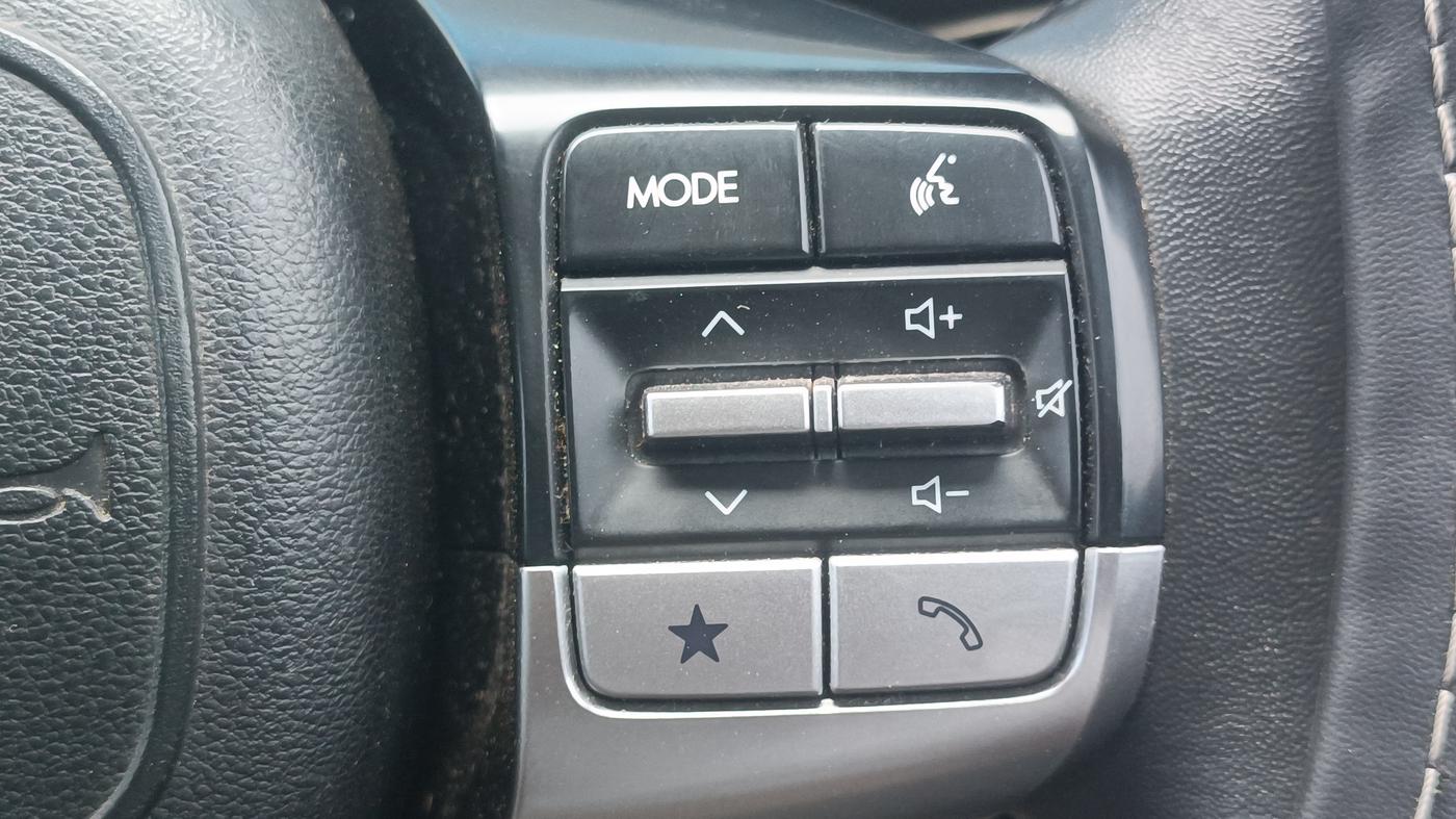 2023 Hyundai Verna SX (O) 1.5 MPI MT, Petrol, Manual, 34,307 km, Adaptive Cruise Control