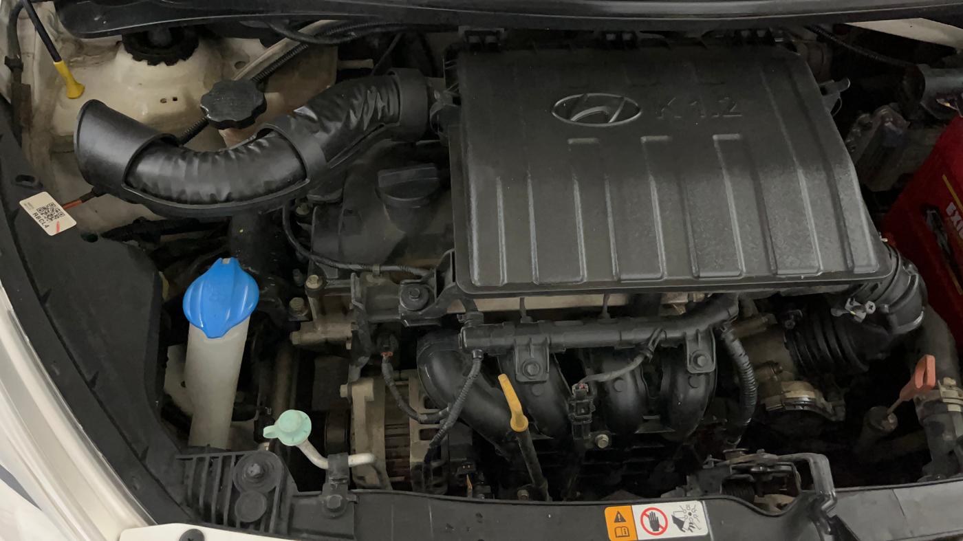 2019 Hyundai Grand i10 SPORTZ (O) AT 1.2 KAPPA VTVT, Petrol, Automatic, 59,776 km, Engine View - Right